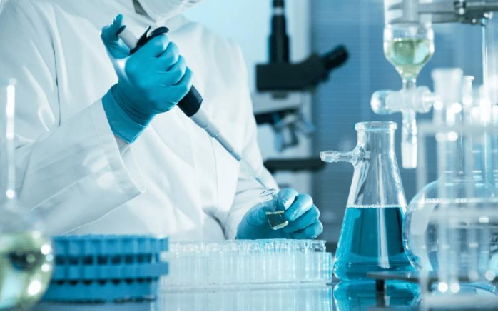 How Do Scientists Measure Immunogenicity Risk? 